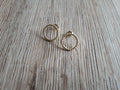 Kugeldraht-Ohrstecker aus Gold – Schmuck von Goldschmiede AS