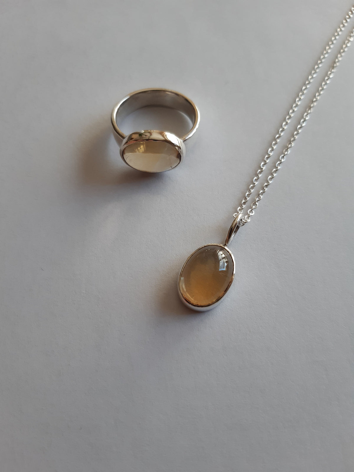 Ring mit Citrin – Detailansicht 3
