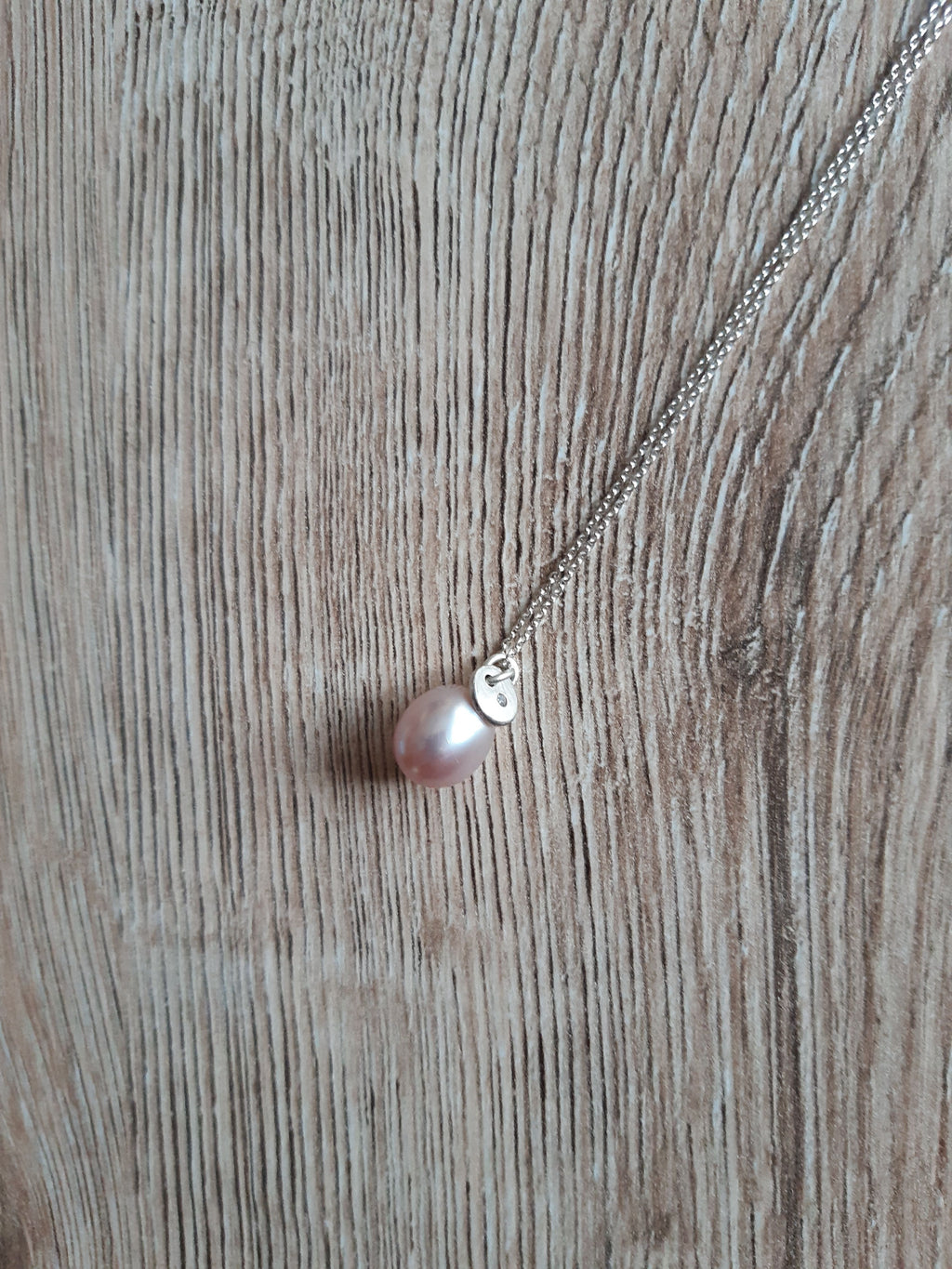 Kette Lavendel mit Brillant – Schmuck von Goldschmiede AS