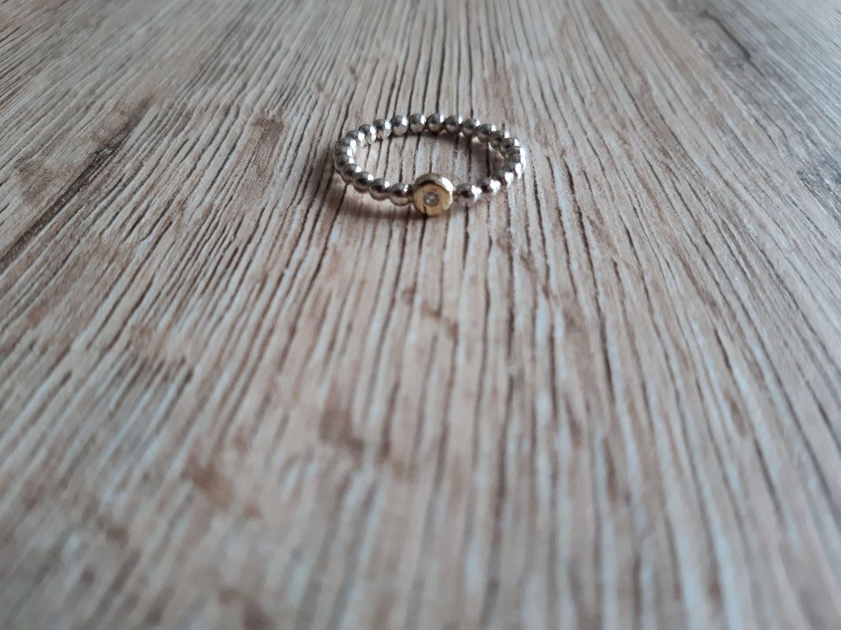 Bicolor-Kugelring mit Brillant – Detailansicht 4